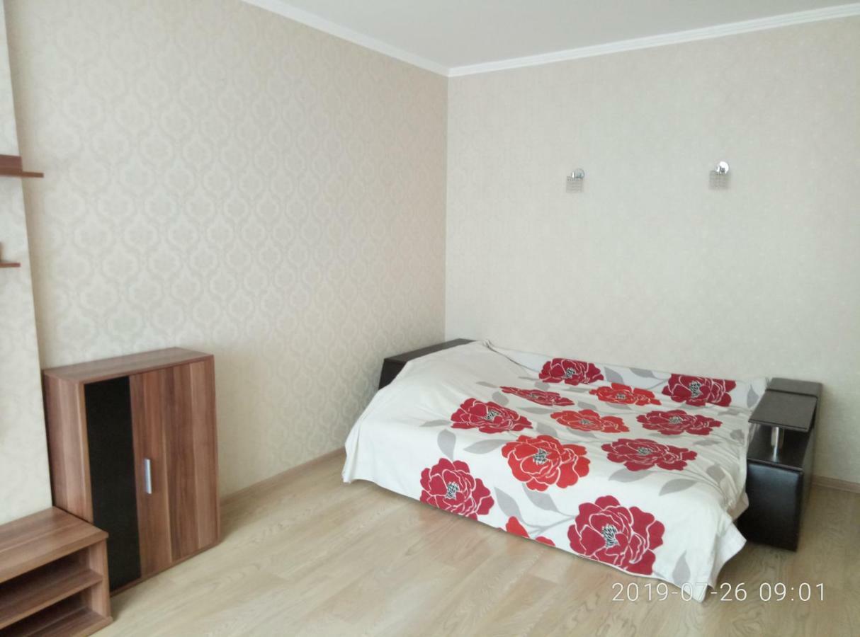 Люкс Апартаменты На Позняках Kiew Exterior foto